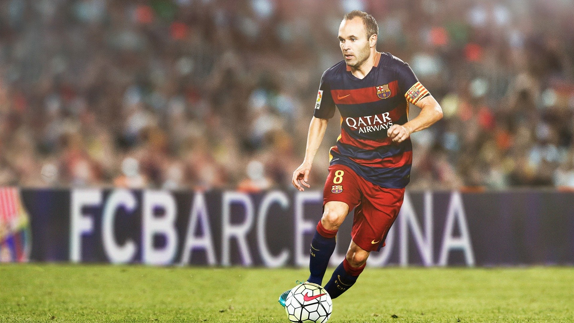 _球迷狂欢节：现场互动、签名会热情高涨_，球迷的疯狂举动