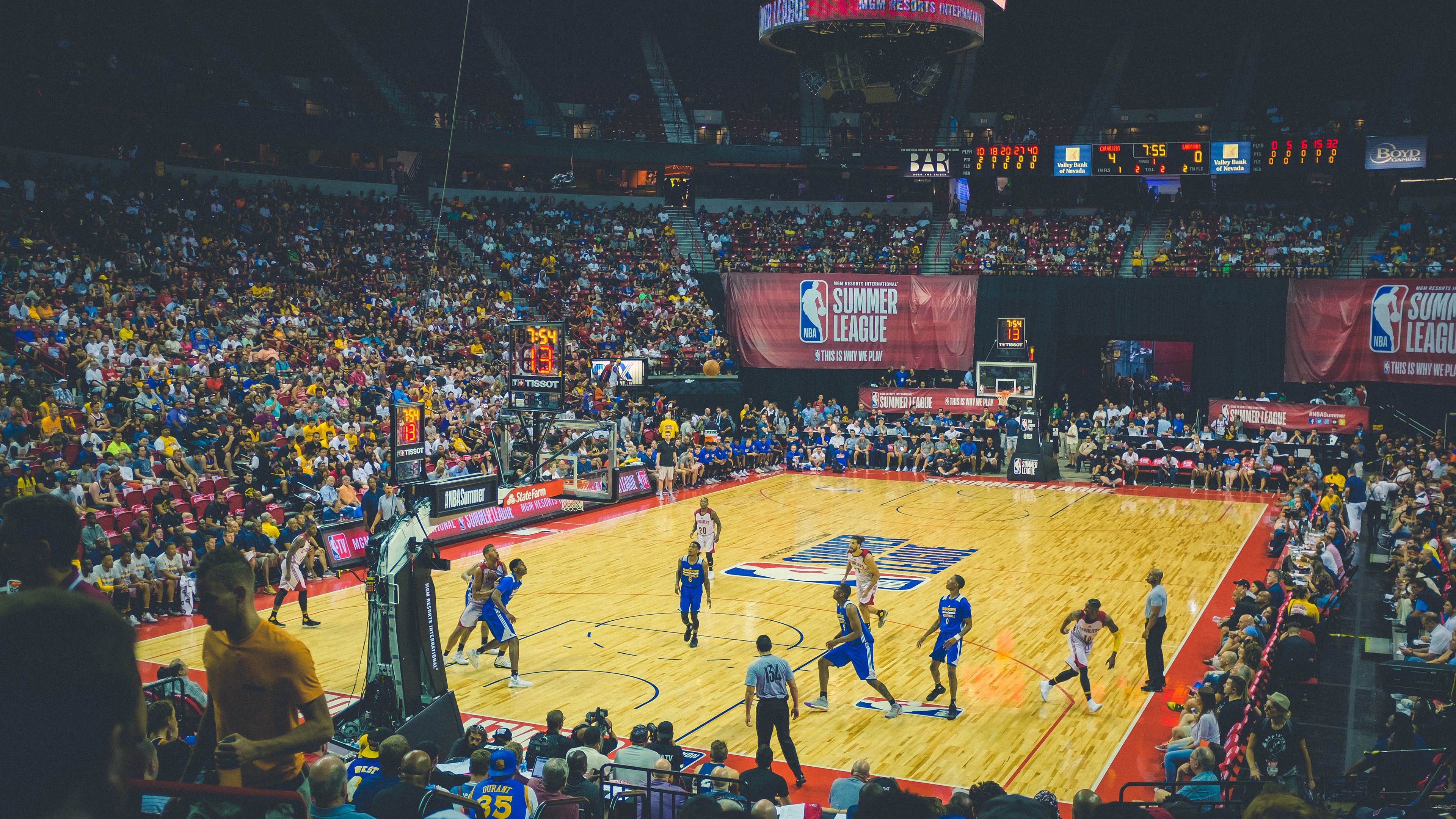 九游网游官网-坚不可摧：联盟中的铁血防守大师盘点，nba铁血防守球员